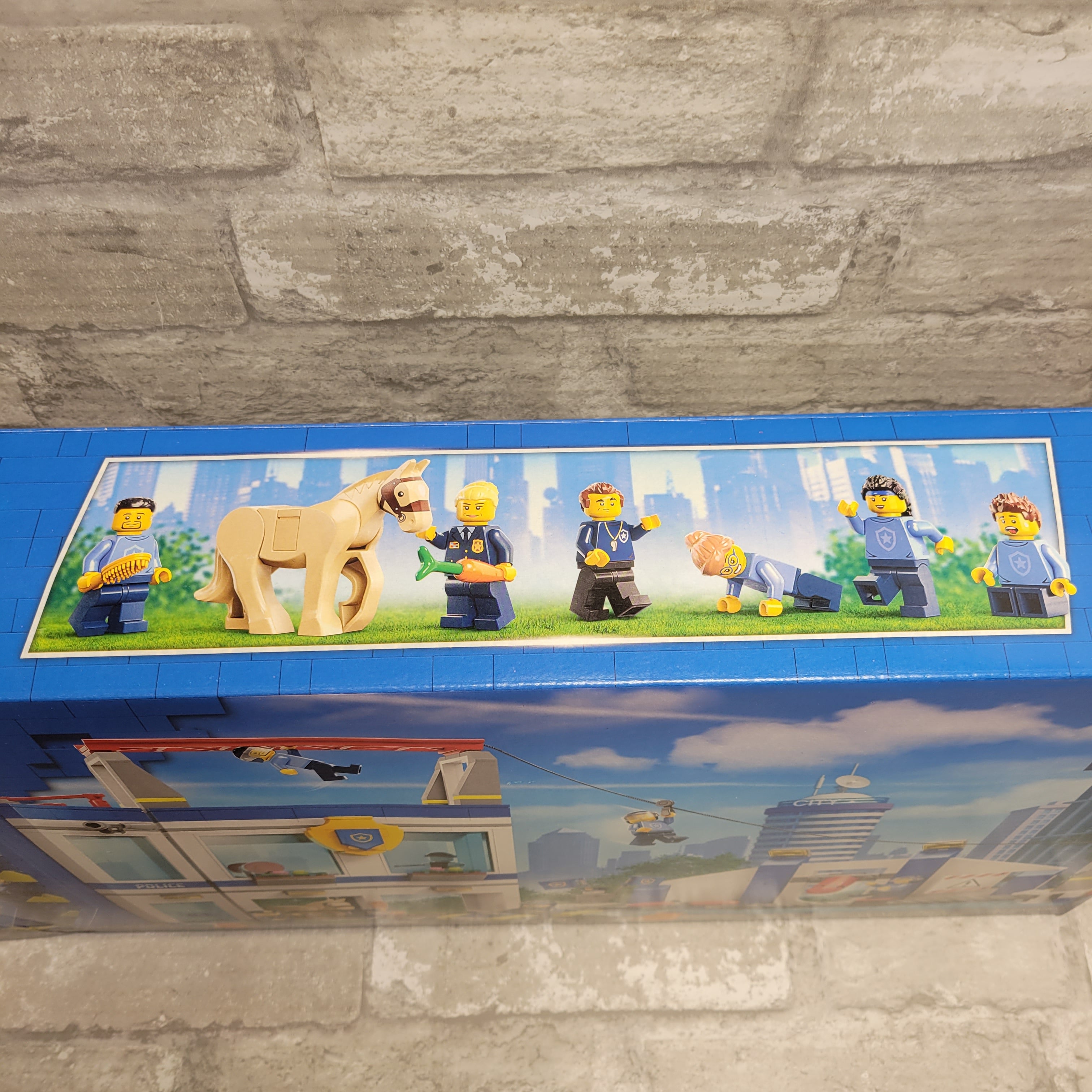 LEGO City Police Training Academy 60372 (8041635807470)